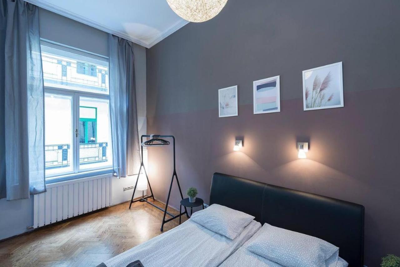 Vaci Street Apartments 부다페스트 외부 사진